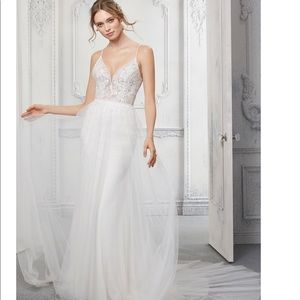 New never worn never altered lace Mori Lee wedding dress